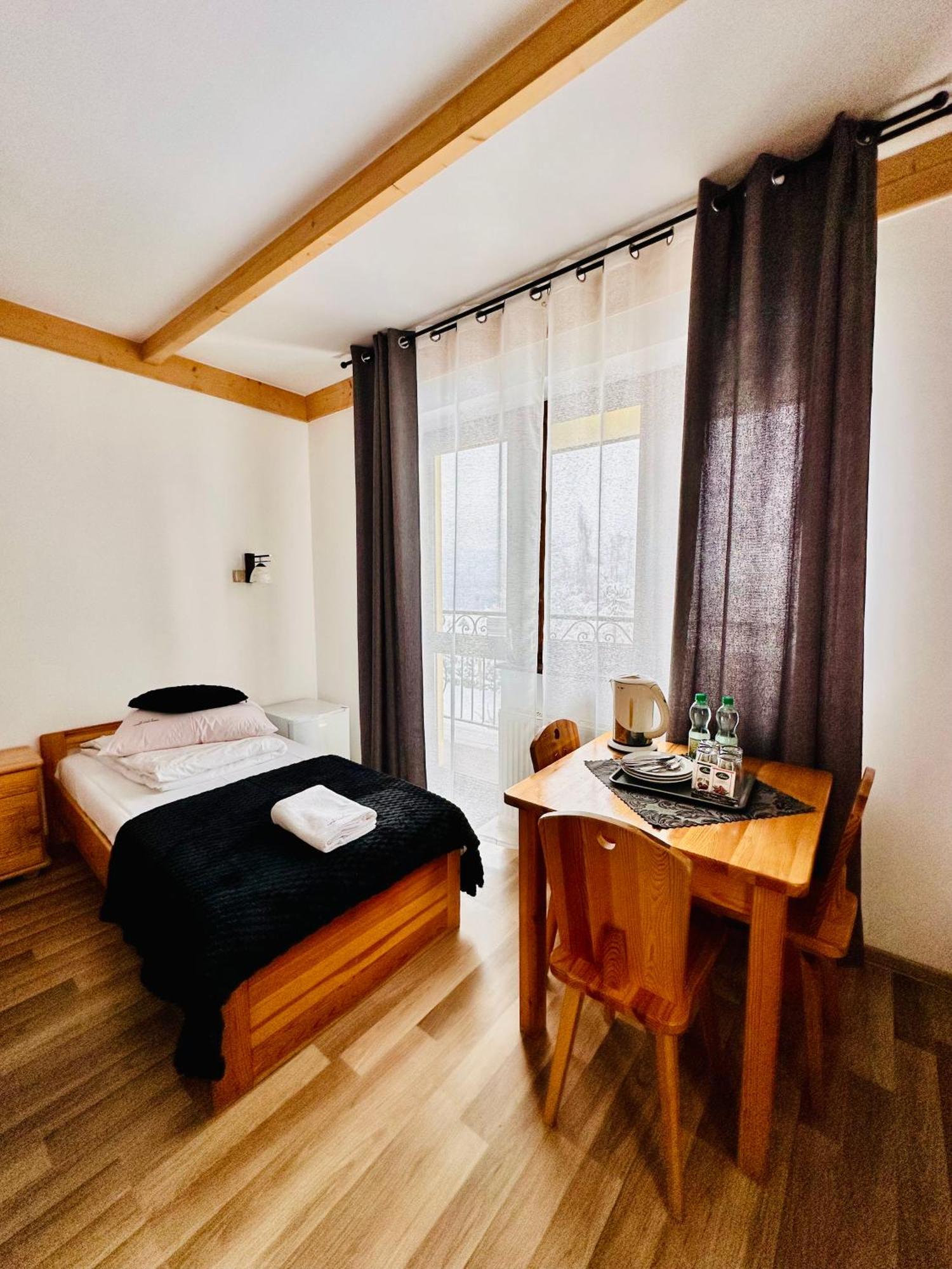 Willa U Podnoza Tatr Cztery Pory Roku Kościelisko Extérieur photo